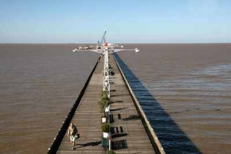 Cebado del muelle de la Sede Central