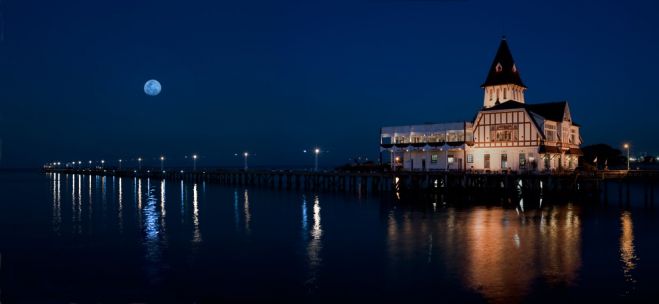 Donde el socio tiene acceso al muelle en la Costanera y a las subsedes para pescar los 365 días del año, las 24 horas. Subsedes con servicio de hotelería propia.