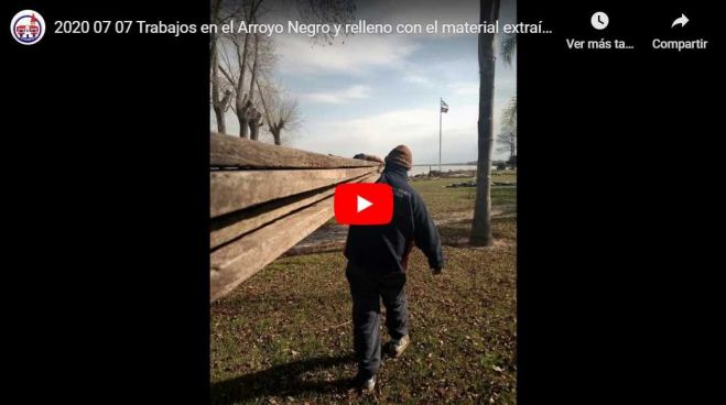 Trabajos en el Arroyo Negro y relleno con el material extraído